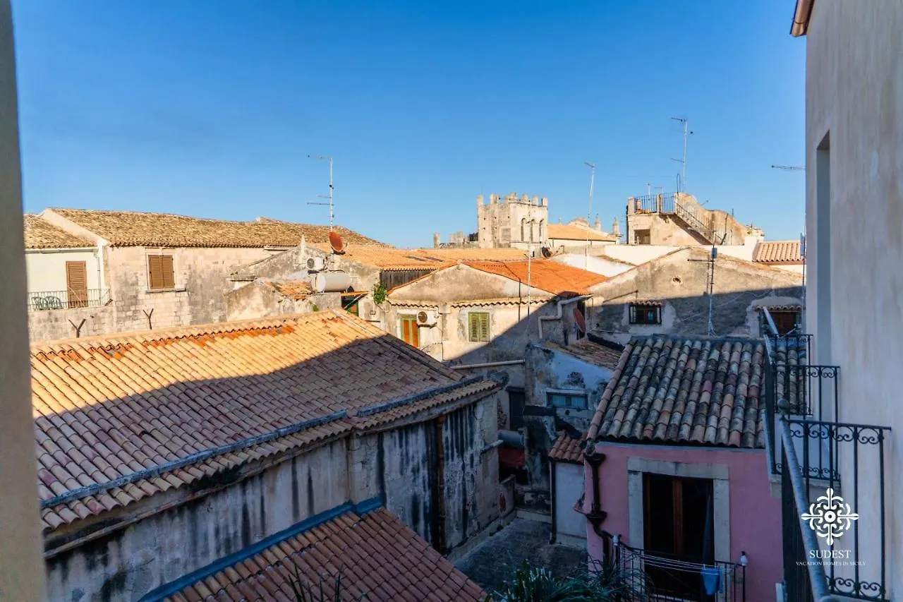 Apartment Ortigia Charming Suite Syracuse